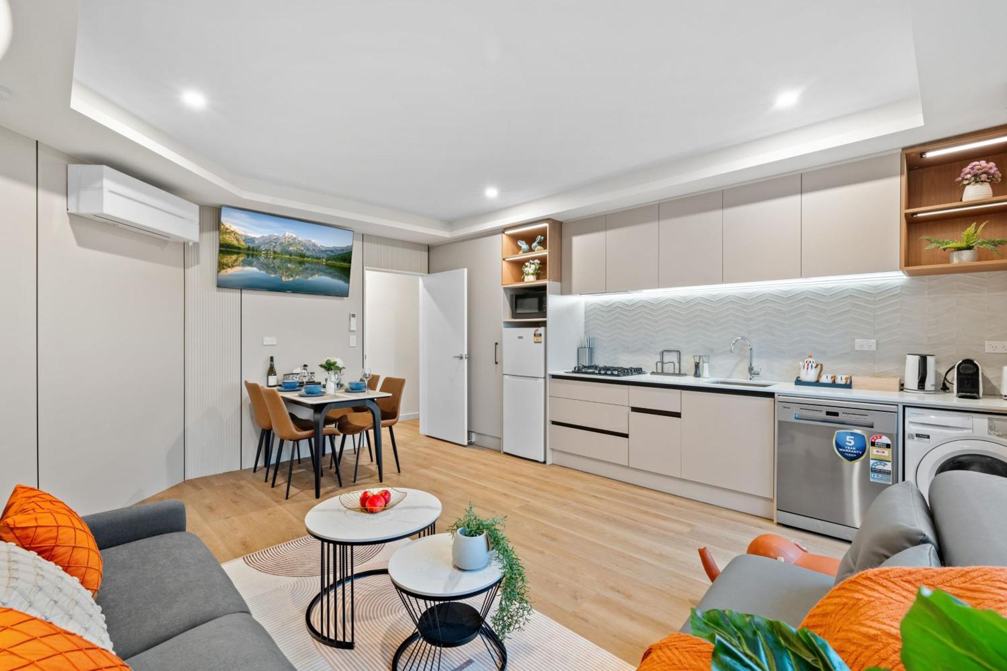 Sunshine Suites Лейк Текапо Екстериор снимка