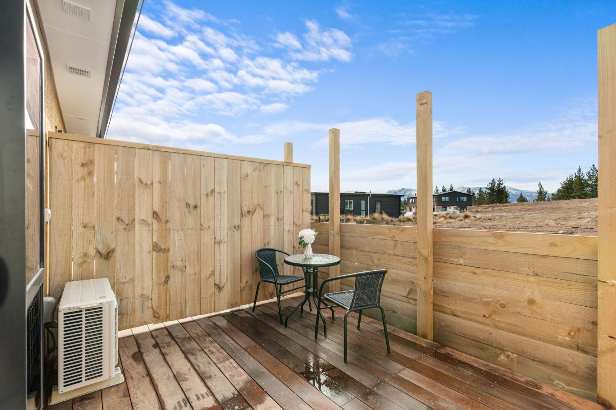 Sunshine Suites Лейк Текапо Екстериор снимка
