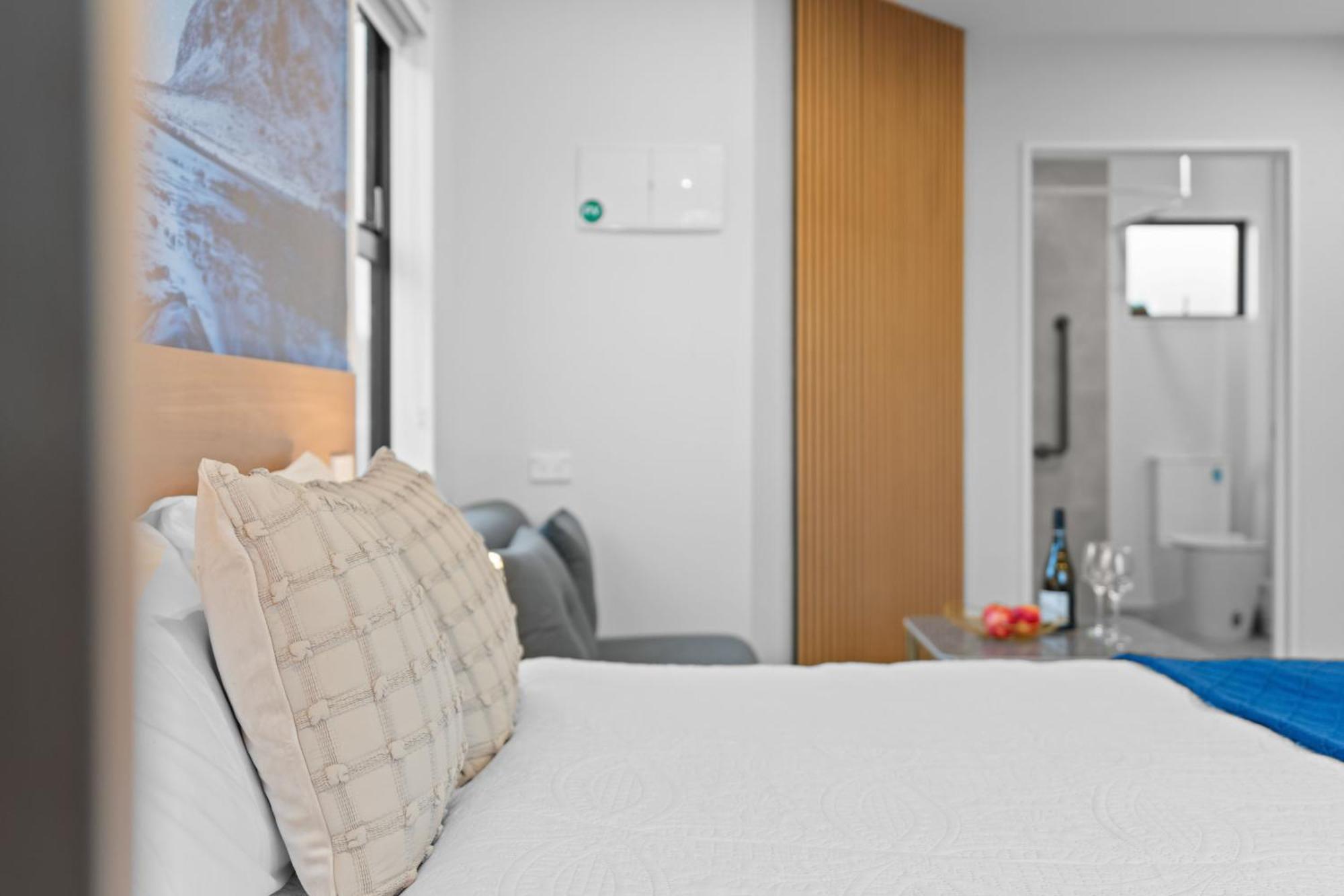 Sunshine Suites Лейк Текапо Екстериор снимка